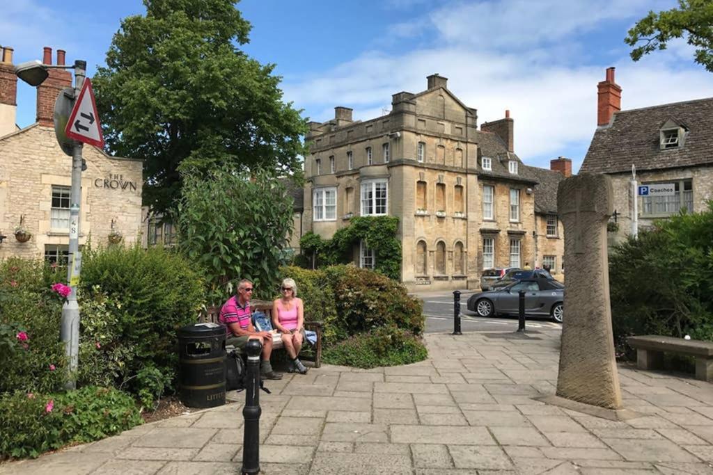 Oxfordshire Living - The Bowler Hat Cottage - Woodstock Ngoại thất bức ảnh